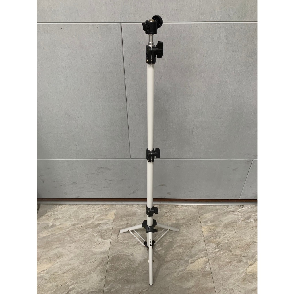 【優美視UMST投影機腳架】三段式伸縮/最高可達140cm/接頭可調角度 適用於UMST Q1投影機 【優美視UMST投影機腳架】三段式伸縮/最高可達140cm/接頭可調角度 適用於UMST Q1投影機